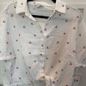 CeCe White Cherry Print Button-Up Shirt
